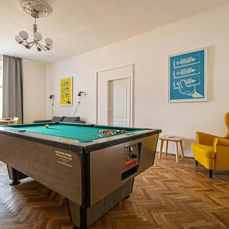 Apartament Super Billiard And Darts Big