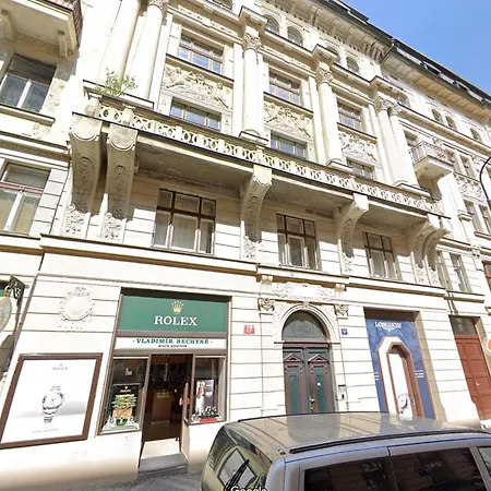 Super Billiard And Darts Big Apartament *